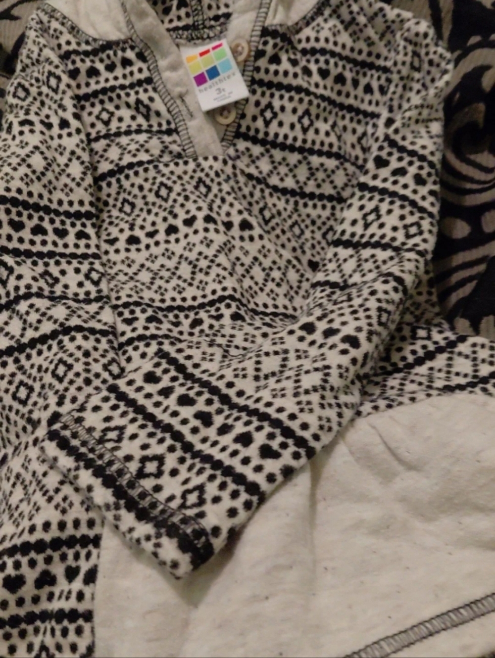 #107 vintage 3t hoodie